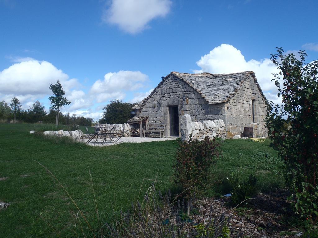 Chapelle Du Domaine De Bombes Saint-Rome-de-Dolan Exterior foto